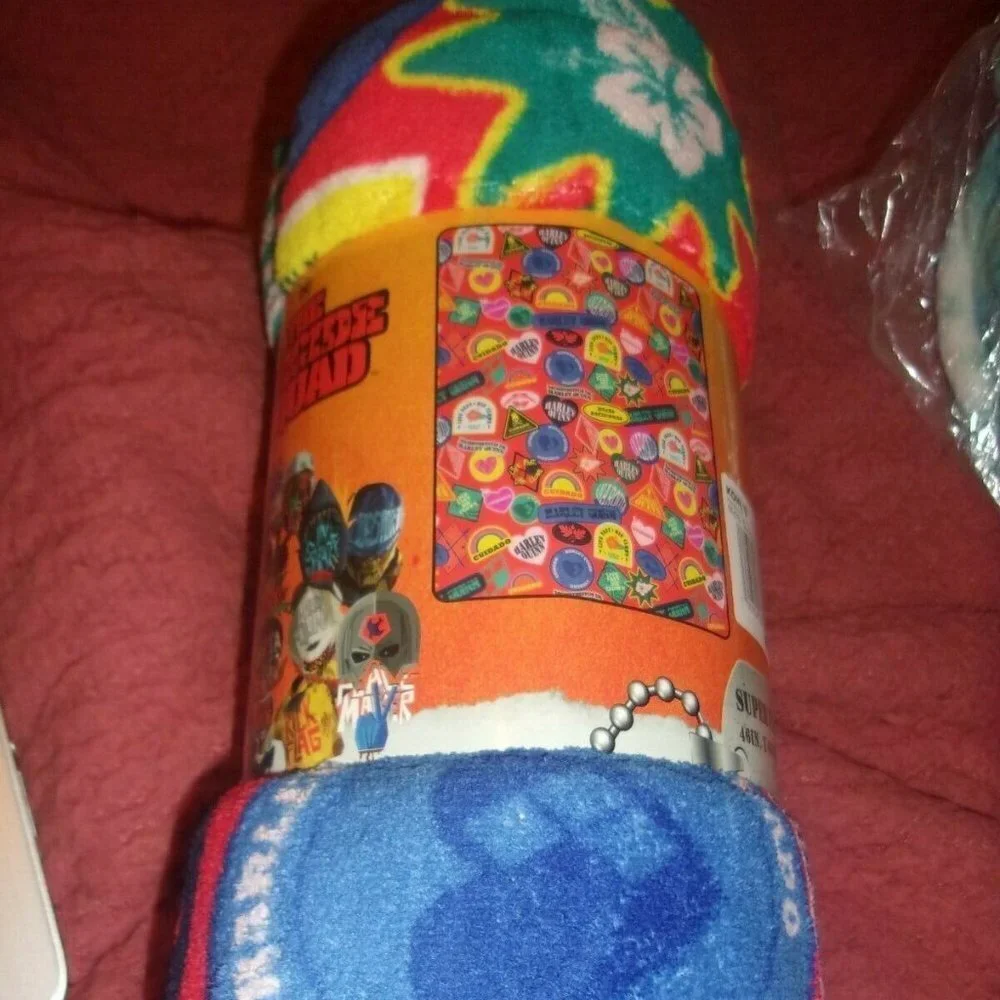 DC Comics Harley Quinn The Suicide Squad Super Plush Throw Blanket 46in x 60in
